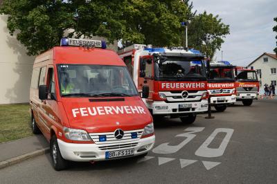 Tag der offenen Tuer der Feuerwehr Schoenaich lockt viele Besucher an
